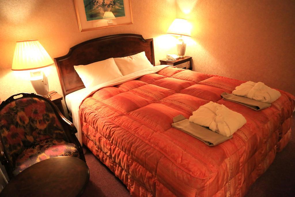 Hotel Palace Inn Toyota Toyota  Luaran gambar
