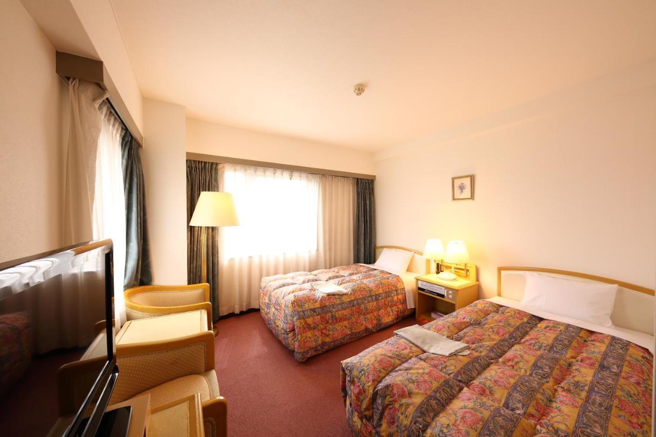 Hotel Palace Inn Toyota Toyota  Luaran gambar